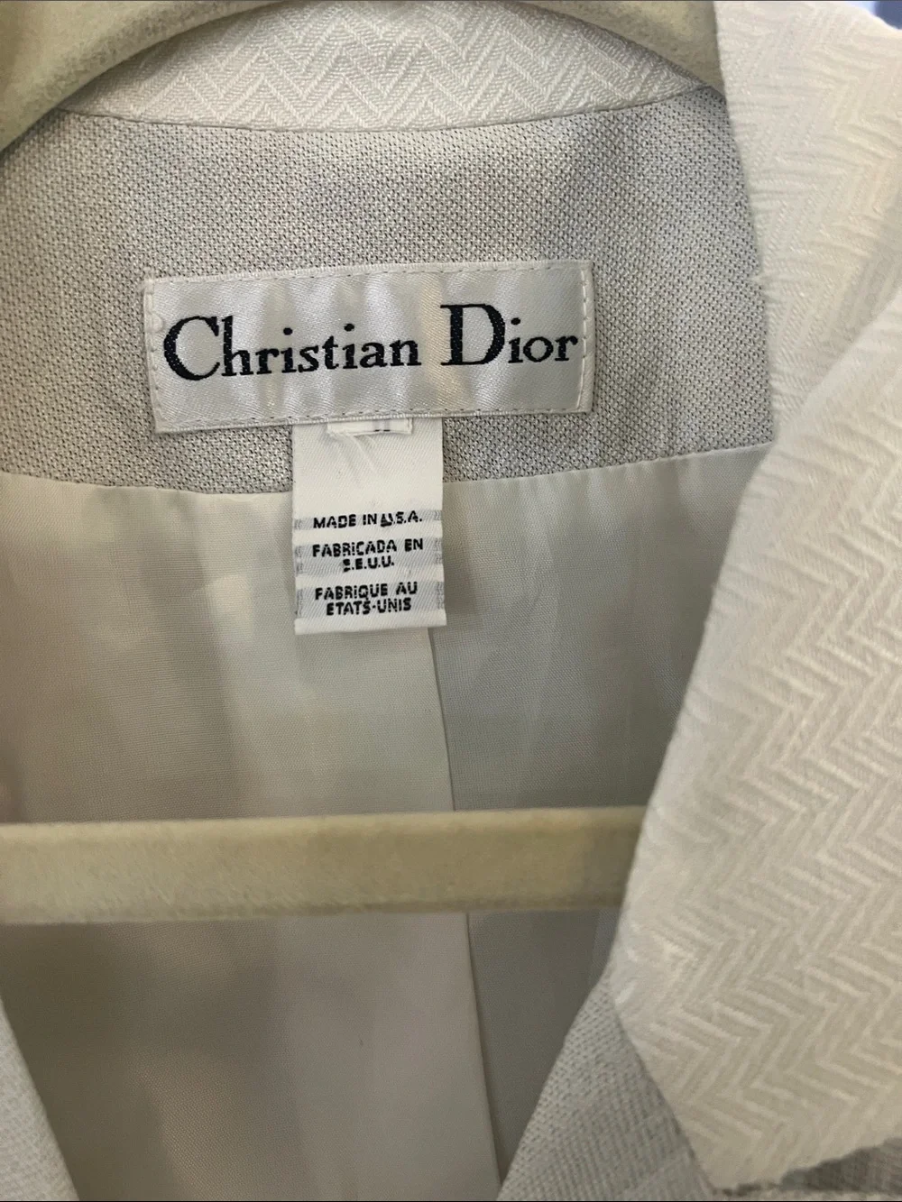 Dior Double-Breasted Cream Blazer Vintage piece - Picture 3 of 12